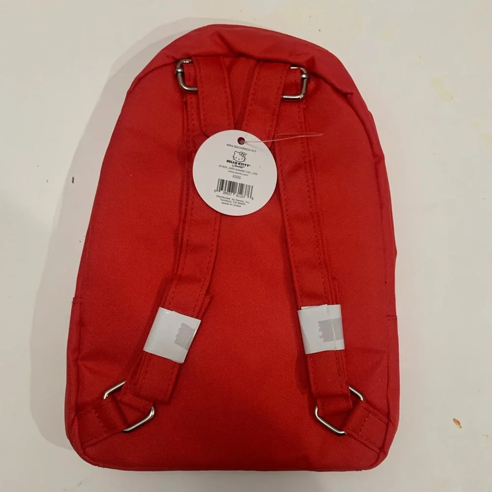Mini Hello Kitty Backpack - Picture 7 of 7